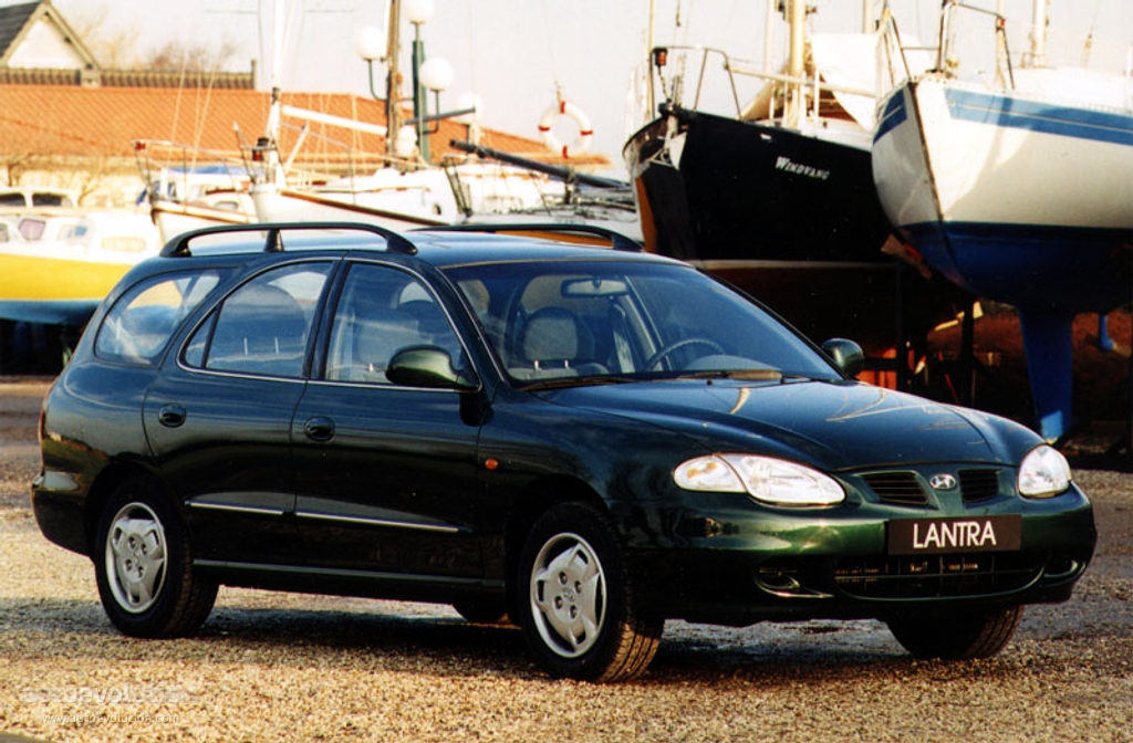 Foto van HYUNDAI LANTRA