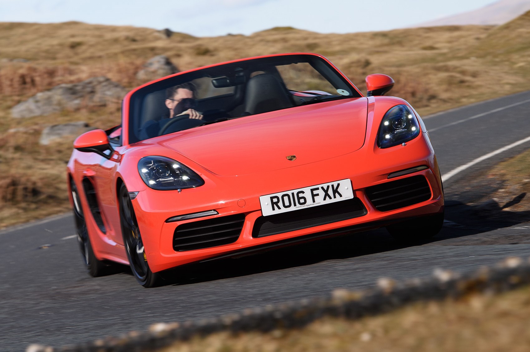 Foto van PORSCHE 718 BOXSTER S