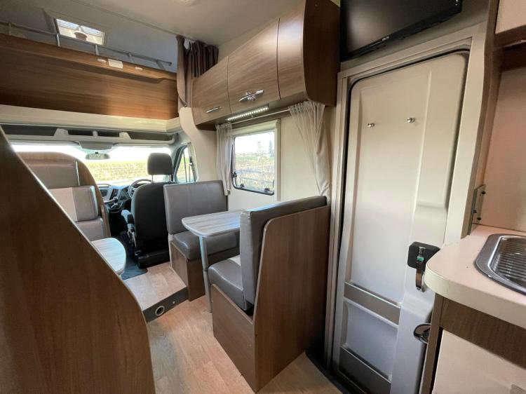 Foto van CHAUSSON C636