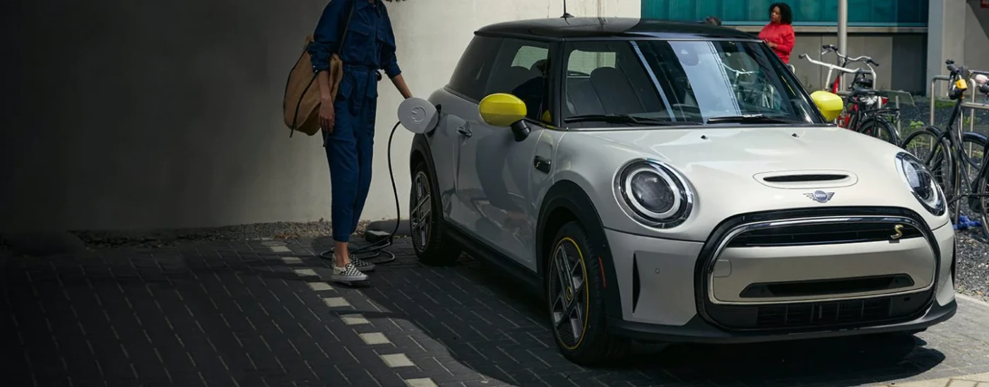 Mini Cooper Se  2022 - voorkant
