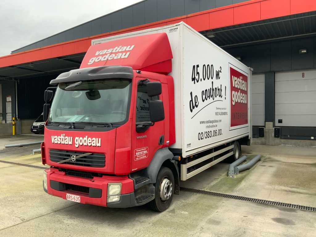 Foto van VOLVO FLL 42