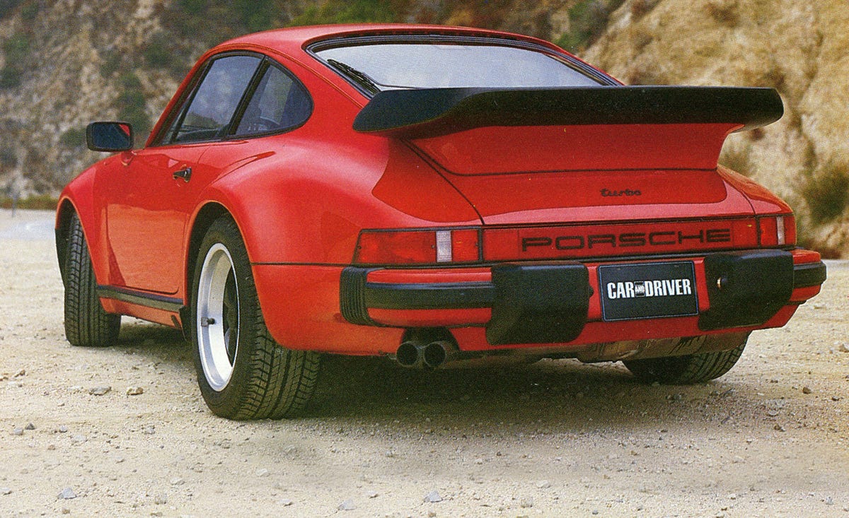 Foto van PORSCHE 911 TURBO