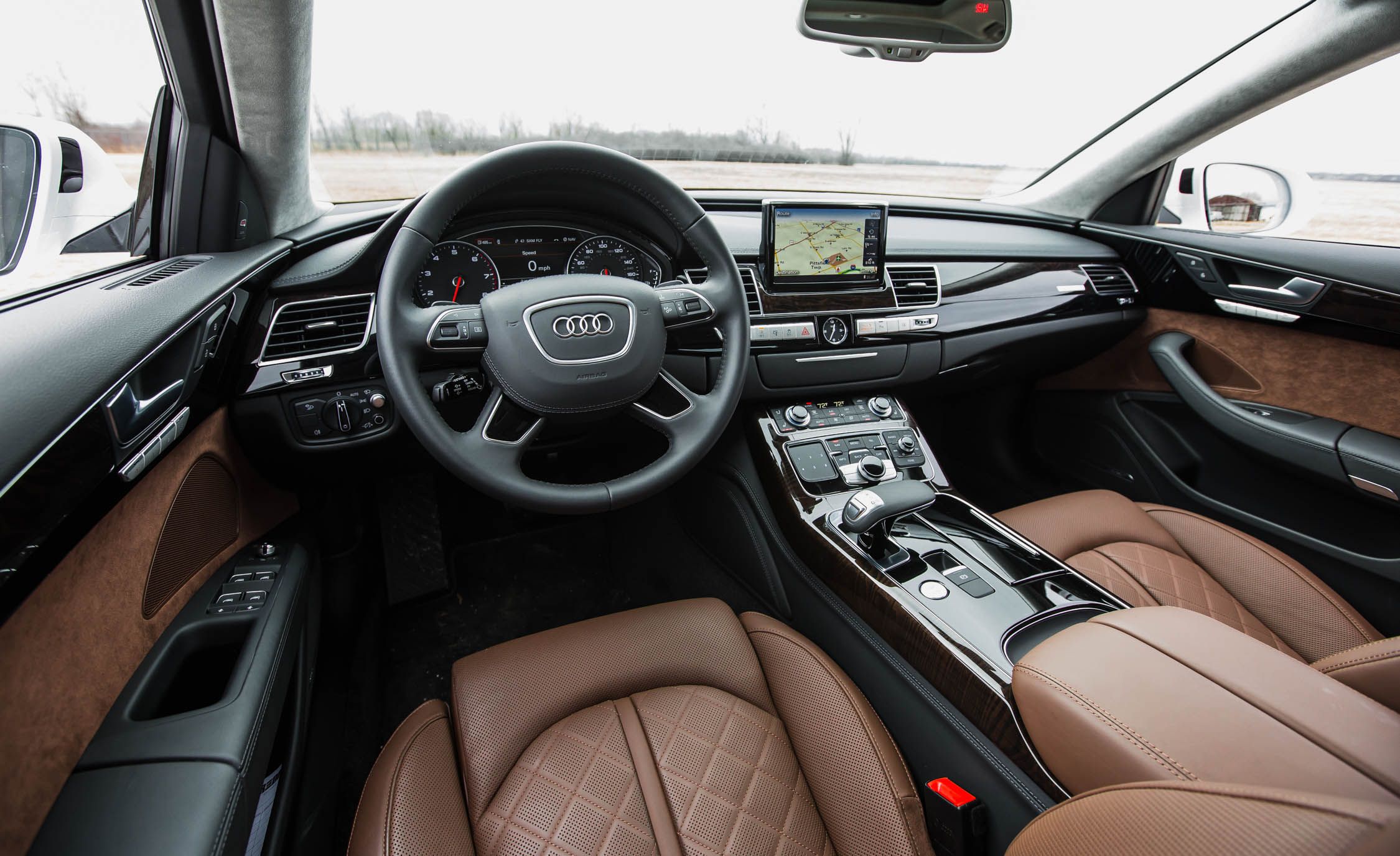 Foto van AUDI A8