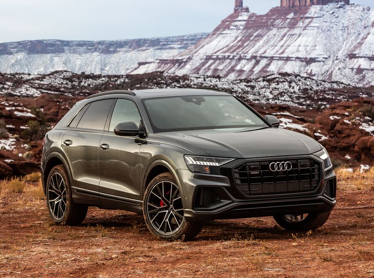 Foto van AUDI Q8