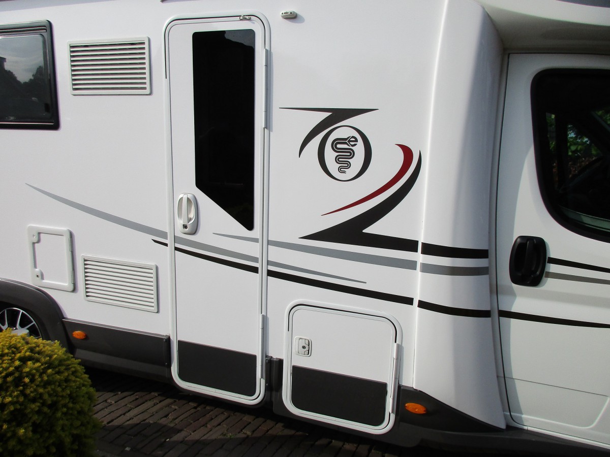 Foto van ELNAGH T-LOFT 530