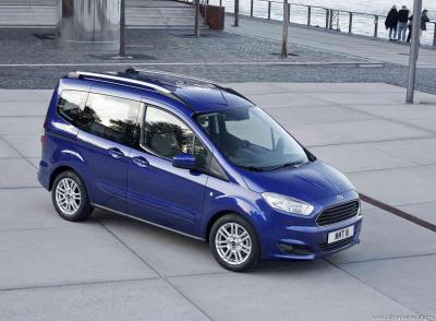 Foto van FORD TOURNEO COURIER