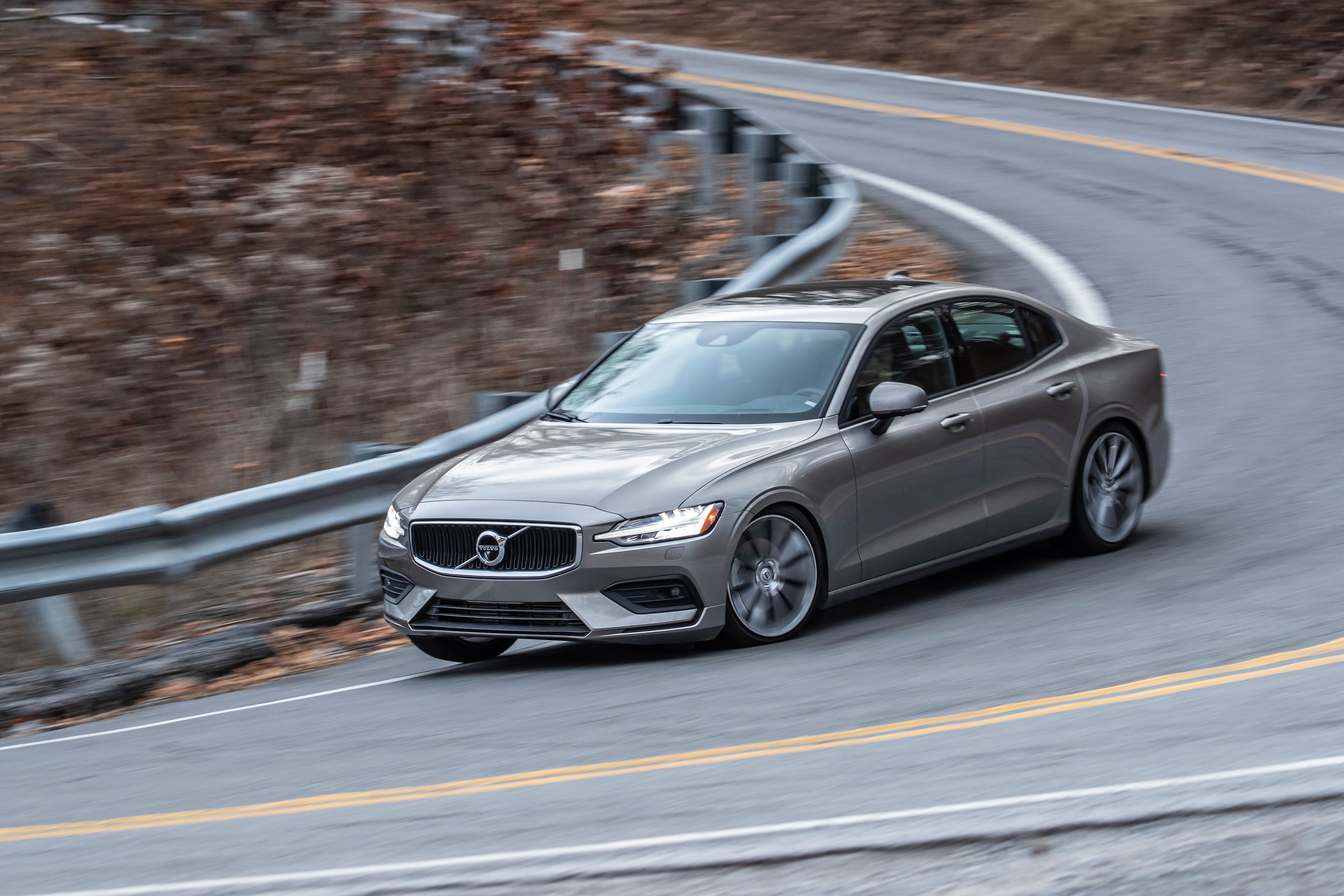 Volvo S60  2020 - voorkant