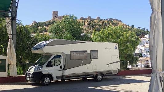 Foto van ELNAGH BARON 47