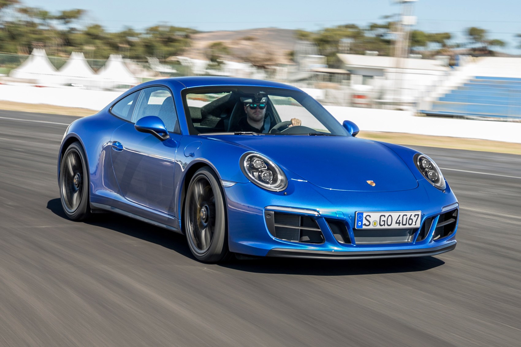 Foto van PORSCHE 911 CARRERA 4 GTS