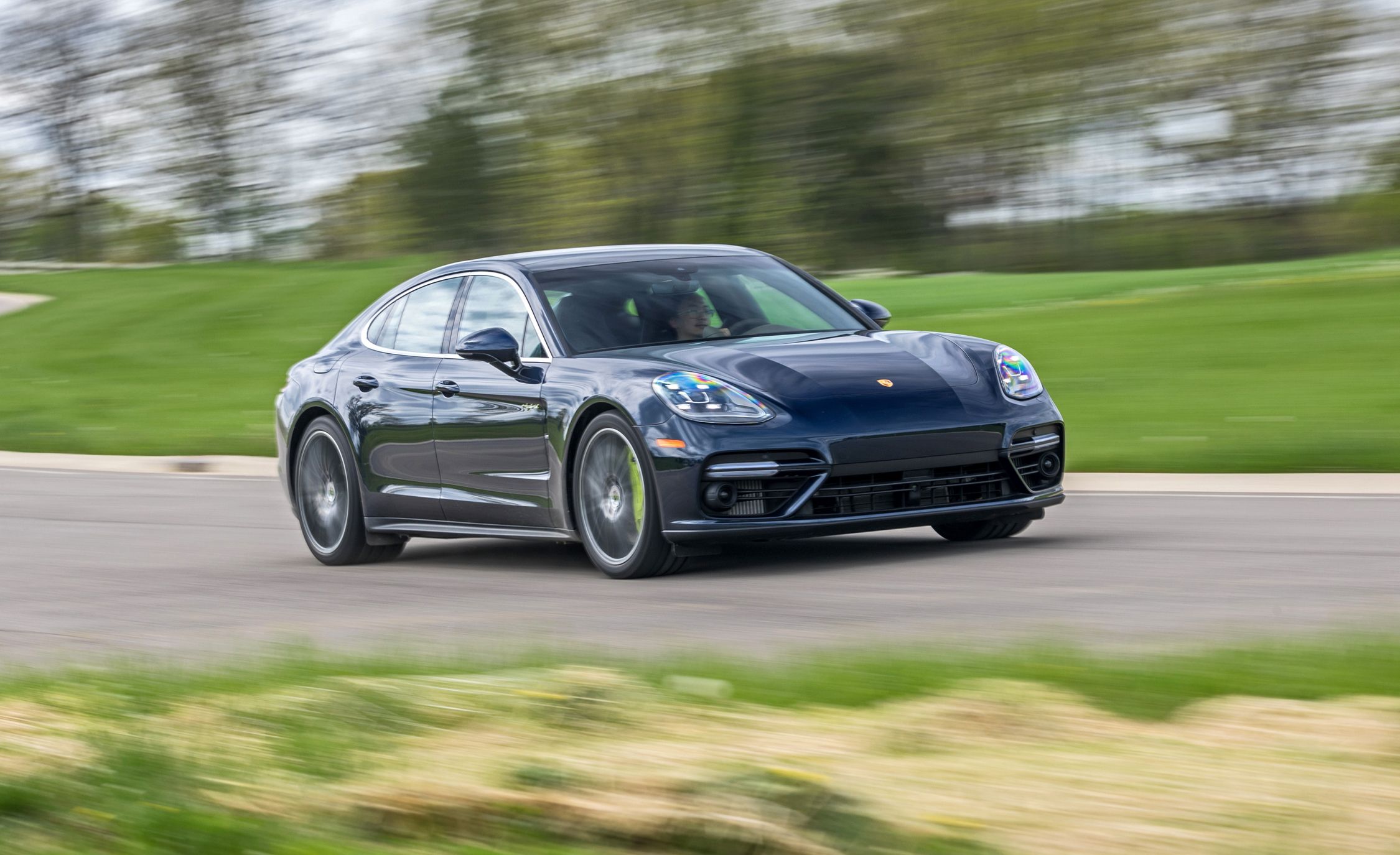 Foto van PORSCHE PANAMERA TURBO S E-HYBRID