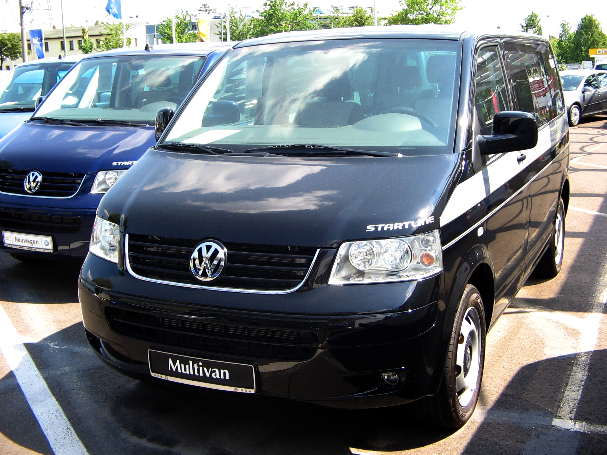 Foto van VOLKSWAGEN MULTIVAN STARTLINE