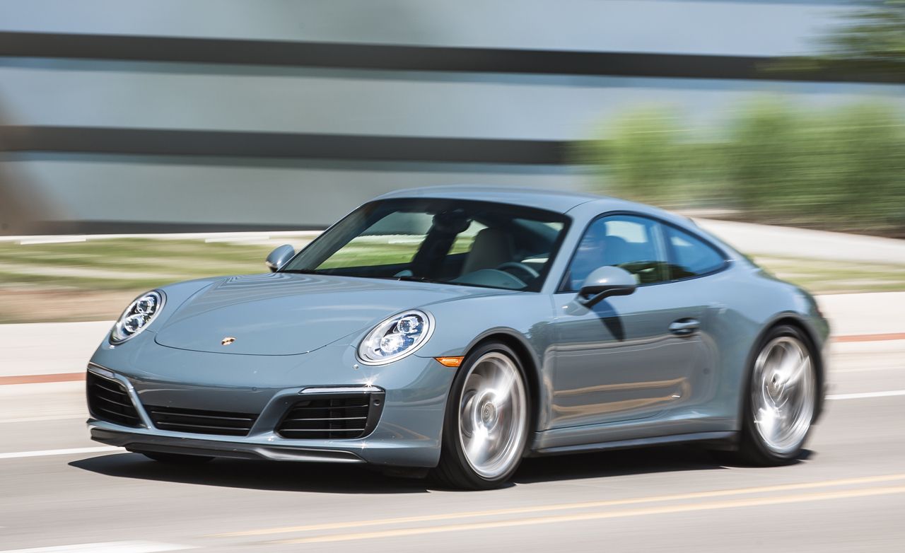 Foto van PORSCHE 911 CARRERA 4S