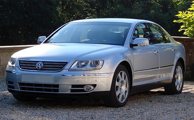 Foto van VOLKSWAGEN PHAETON