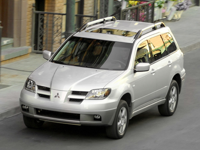 Foto van MITSUBISHI MITSUBISHI OUTLANDER