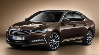 Skoda Superb  2020 - voorkant