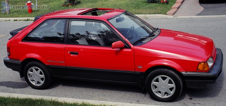 Foto van MAZDA 323