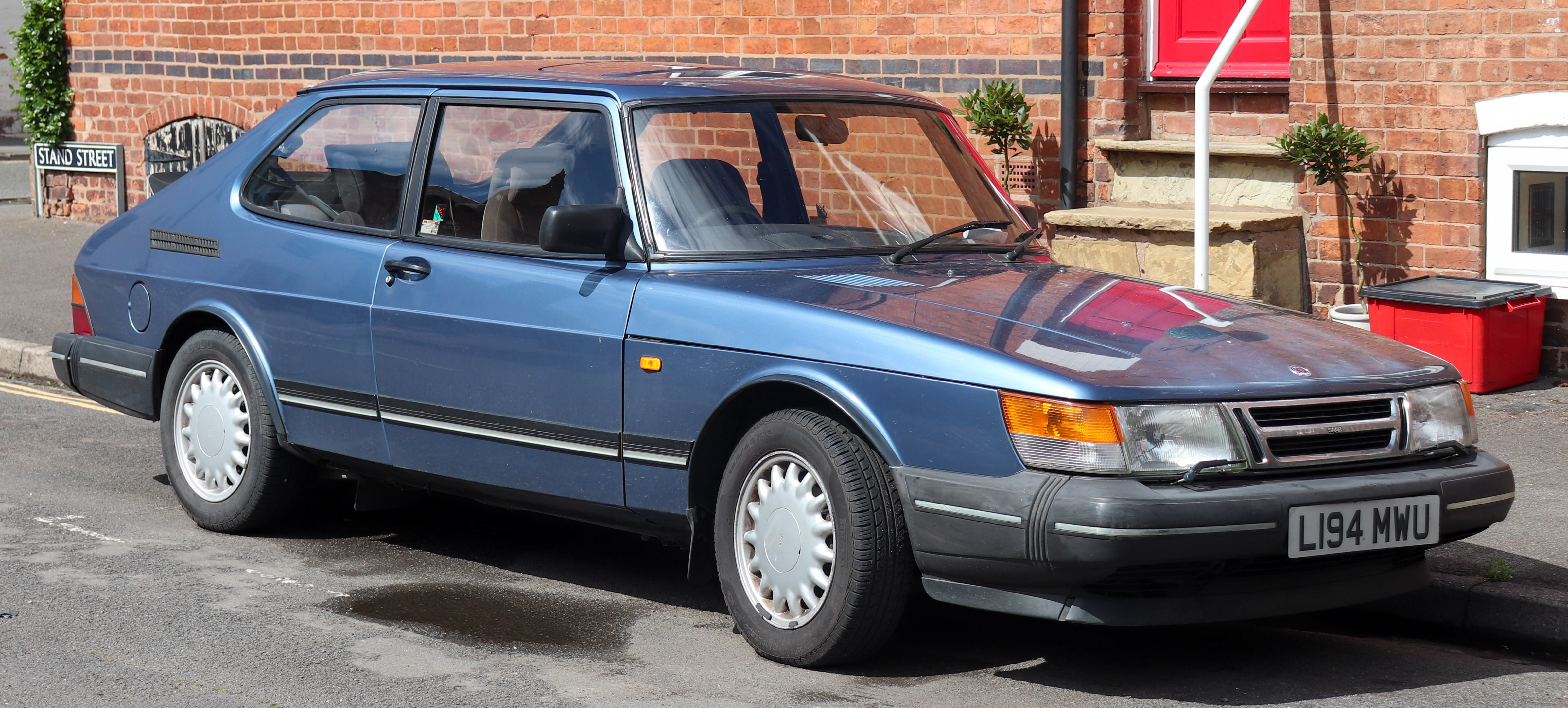 Foto van SAAB SAAB 900