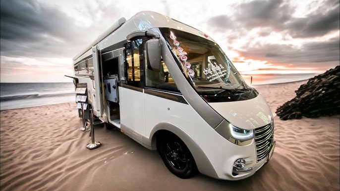 Foto van CARTHAGO CHIC C-LINE I 4.9 LE
