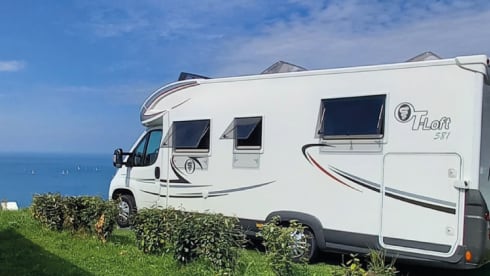 Foto van ELNAGH T-LOFT 581