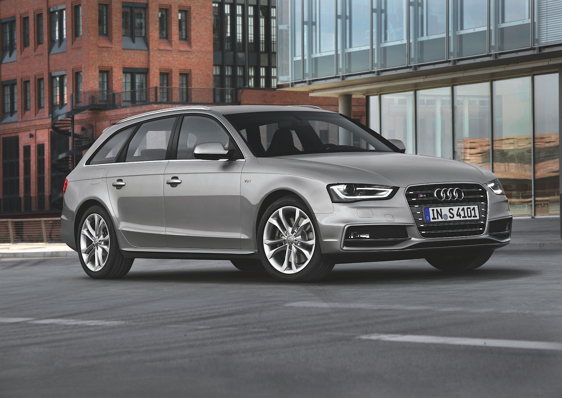 Foto van AUDI S4 AVANT