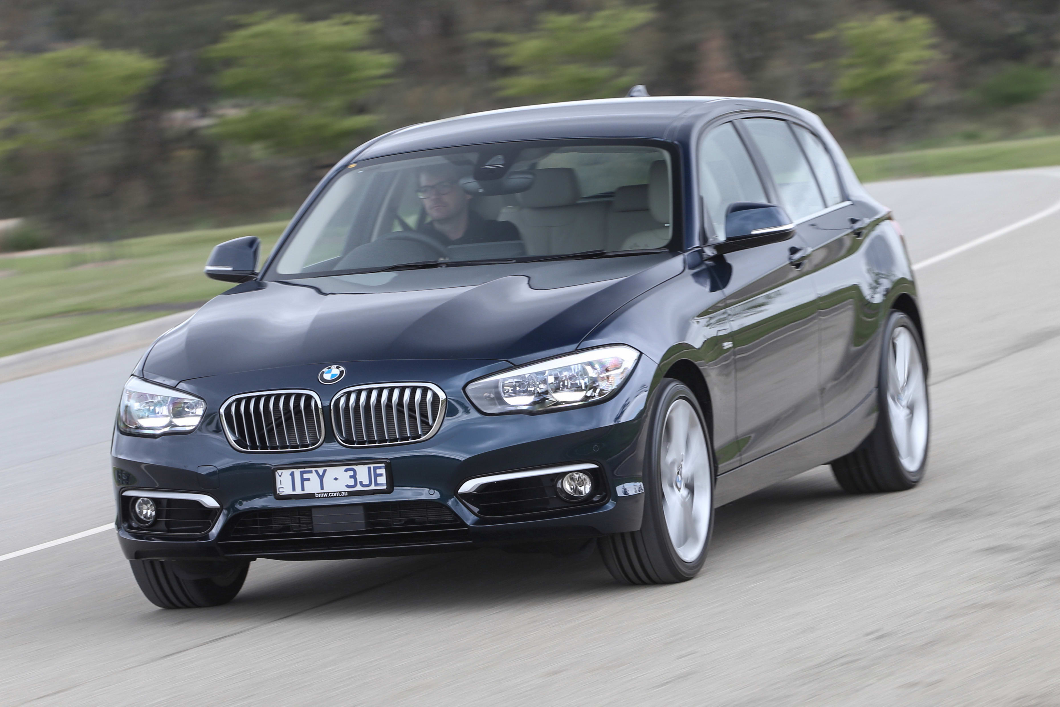 BMW 118i  2018 - voorkant