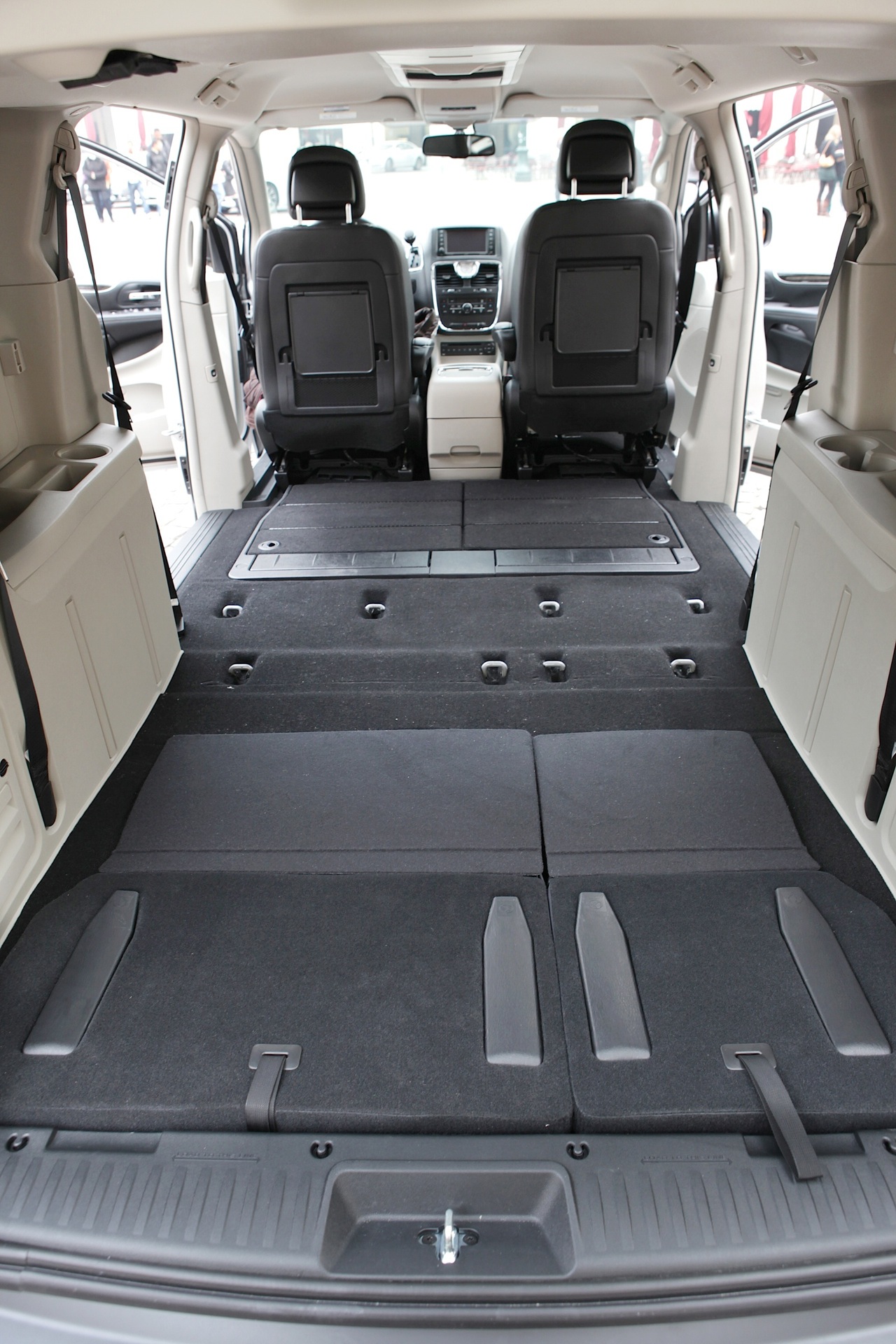 Foto van LANCIA VOYAGER