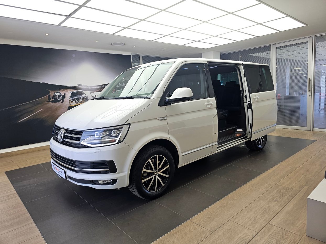 Foto van Volkswagen Transporter Kombi