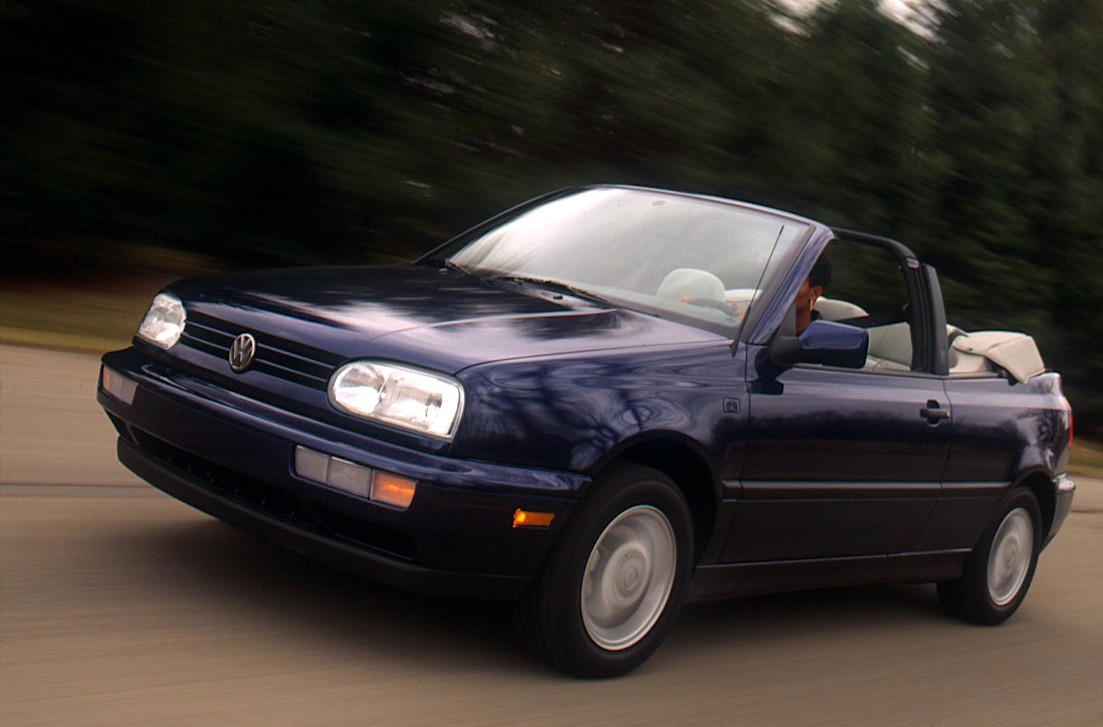 Foto van VOLKSWAGEN GOLF CABRIO