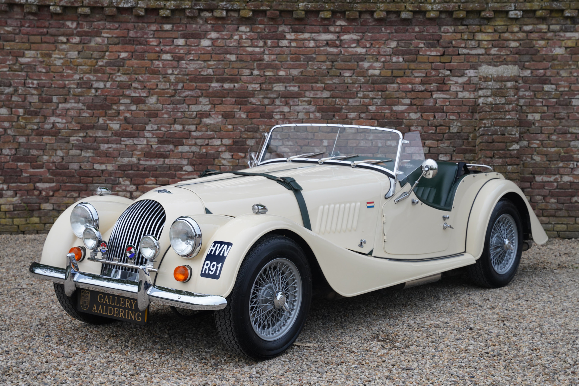 Foto van MORGAN 4/4 1800