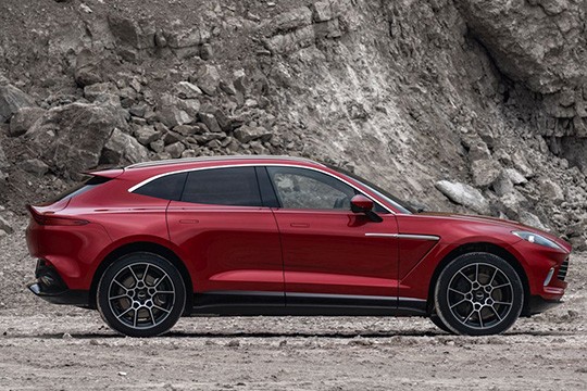 Foto van ASTON MARTIN DBX