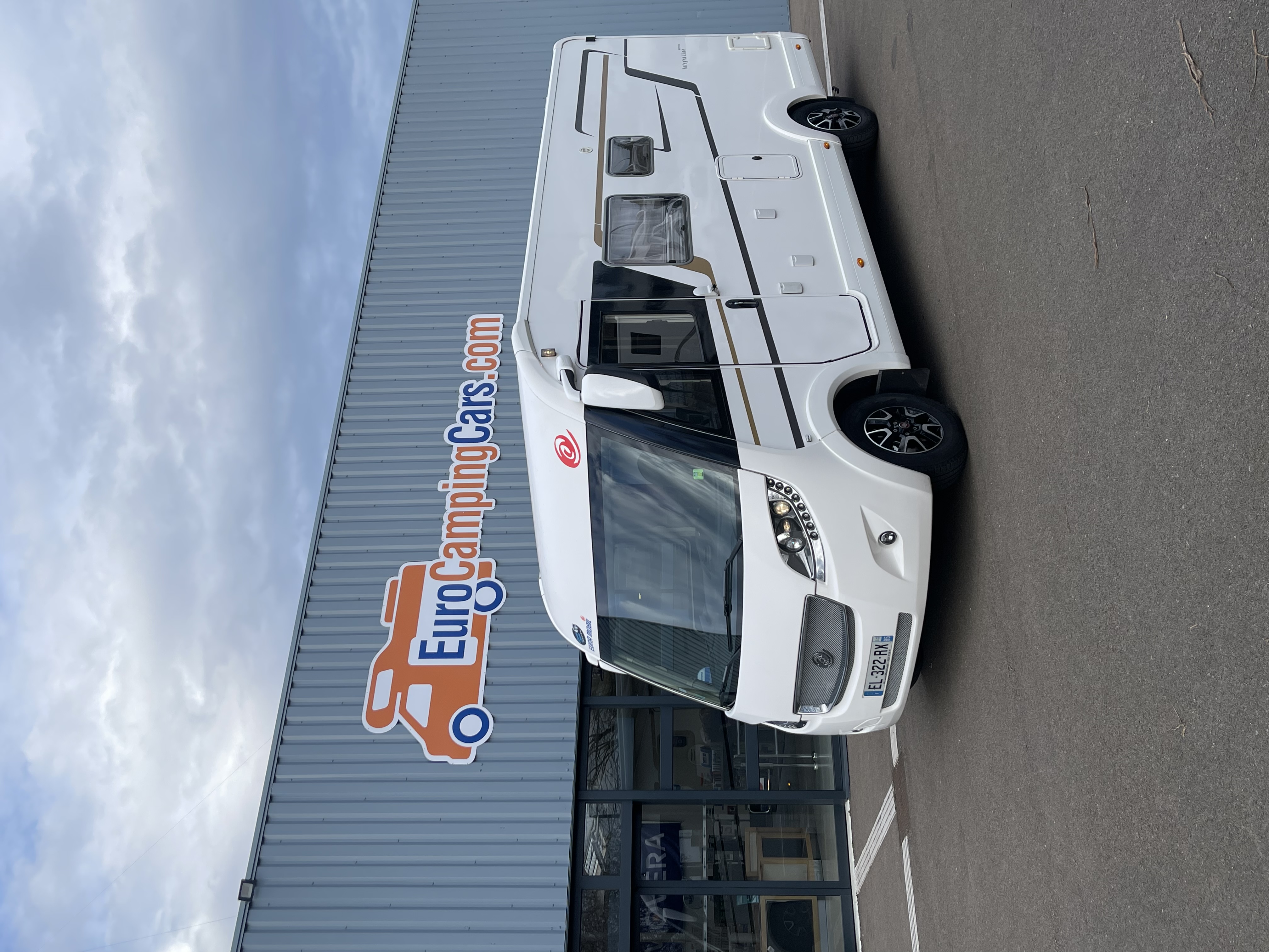 Foto van EURA MOBIL C 670 SB