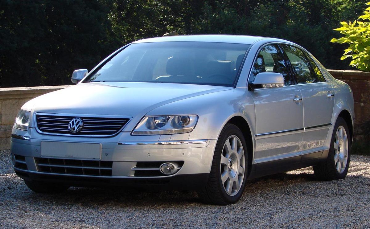 Foto van VOLKSWAGEN PHAETON