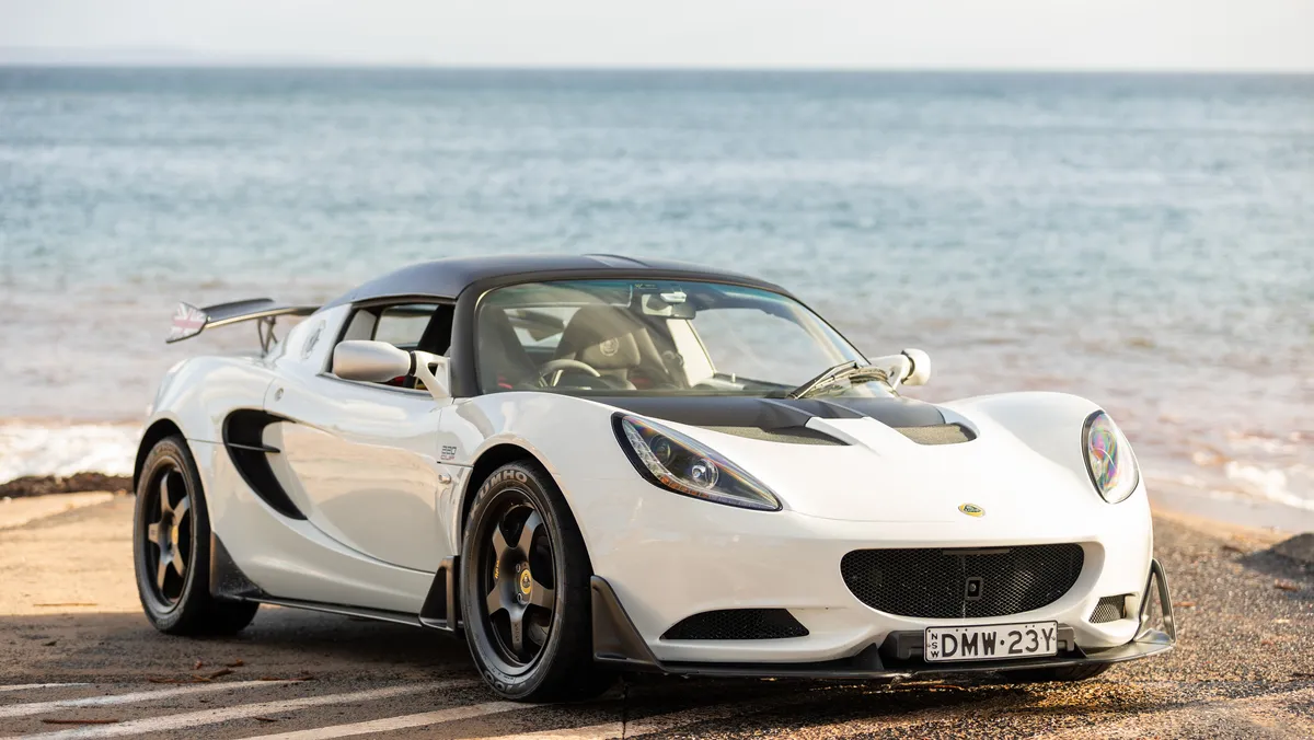 Foto van LOTUS ELISE 220 CUP