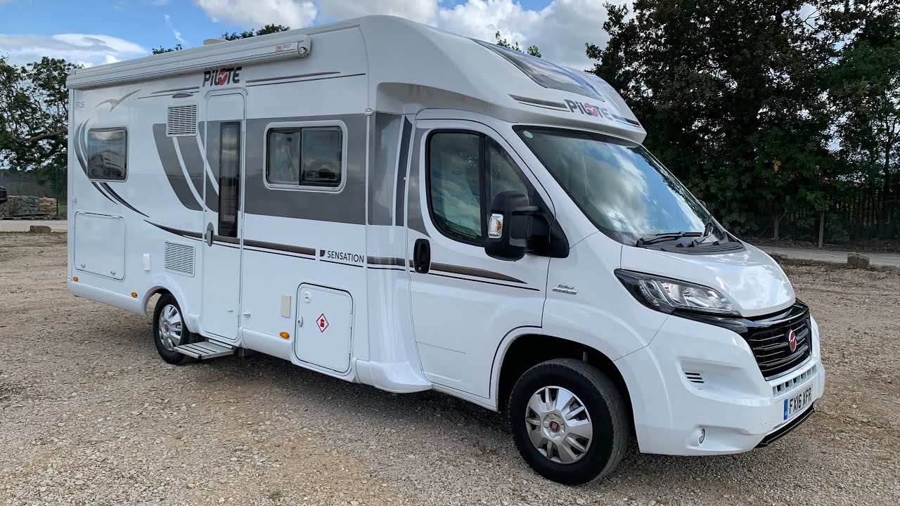 Foto van FIAT/PILOTE P716P