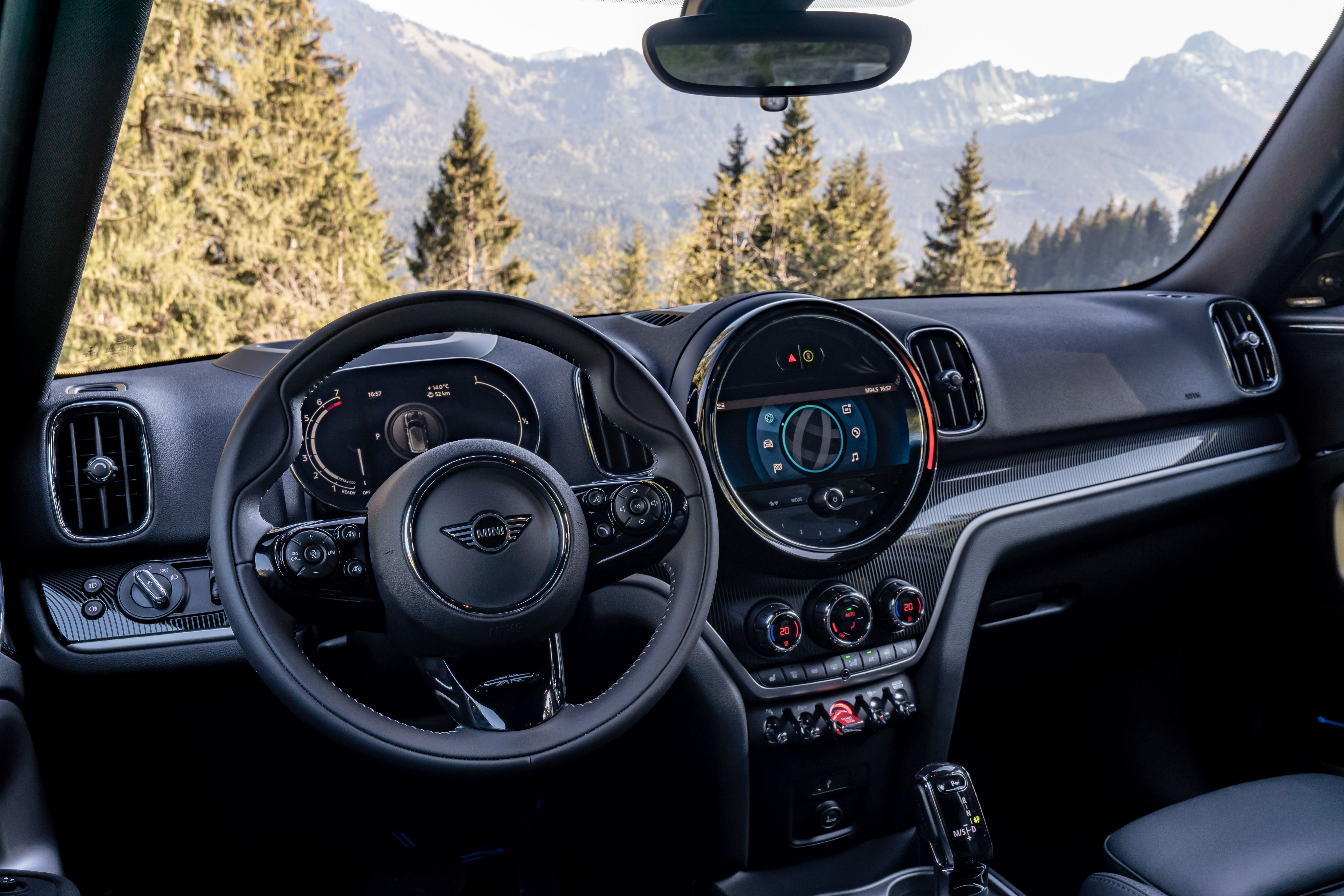Foto van MINI COOPER COUNTRYMAN