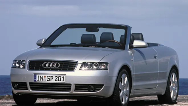 Foto van AUDI AUDI A4 CABRIOLET