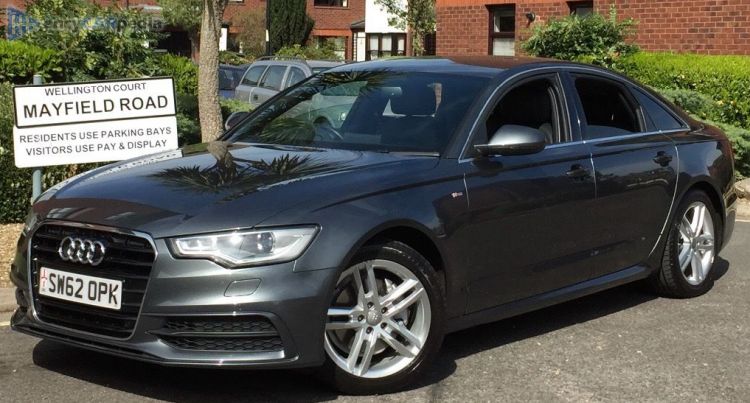 Foto van AUDI S6 LIMOUSINE