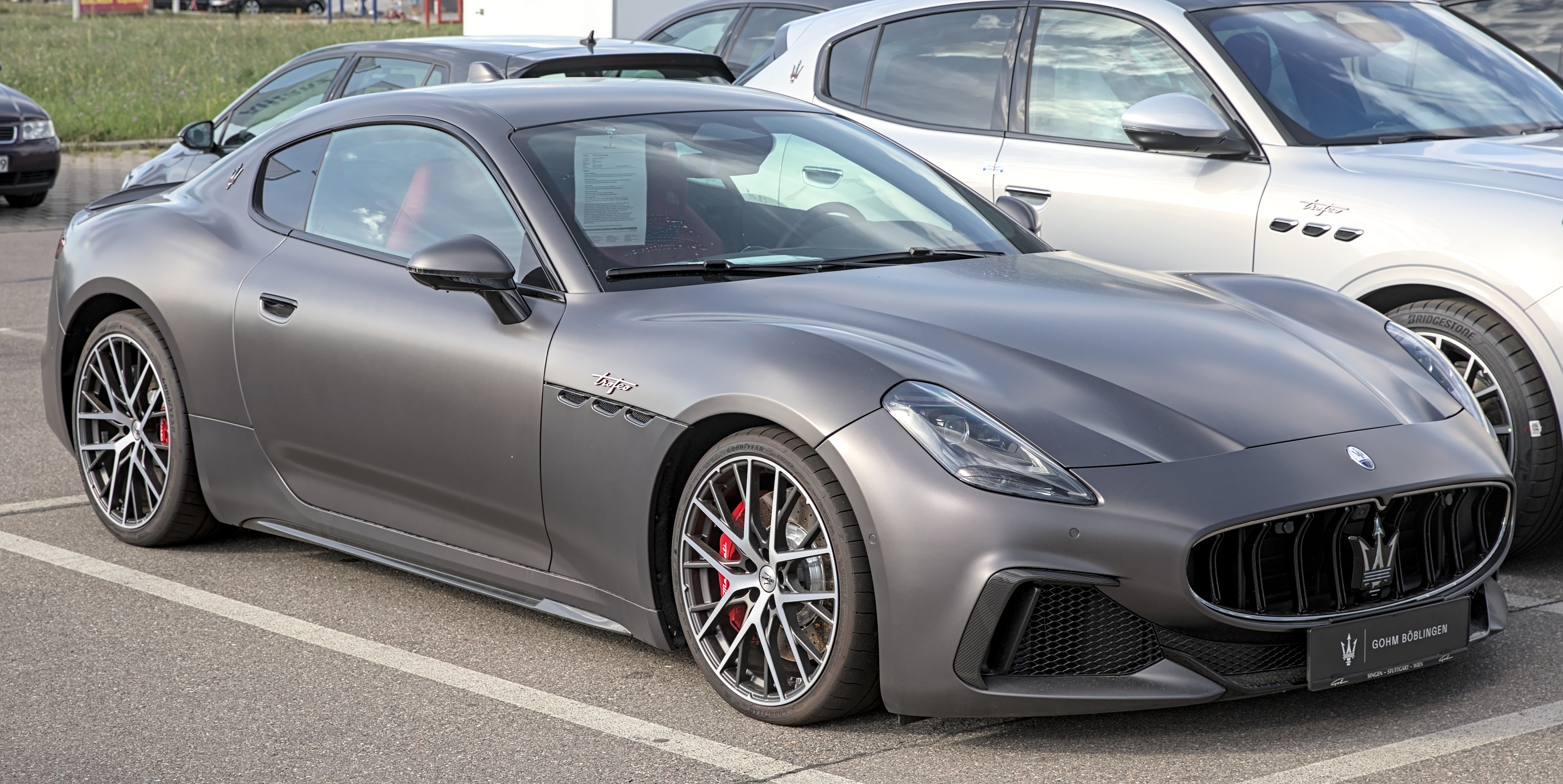 Foto van MASERATI GRANTURISMO MC STRADALE