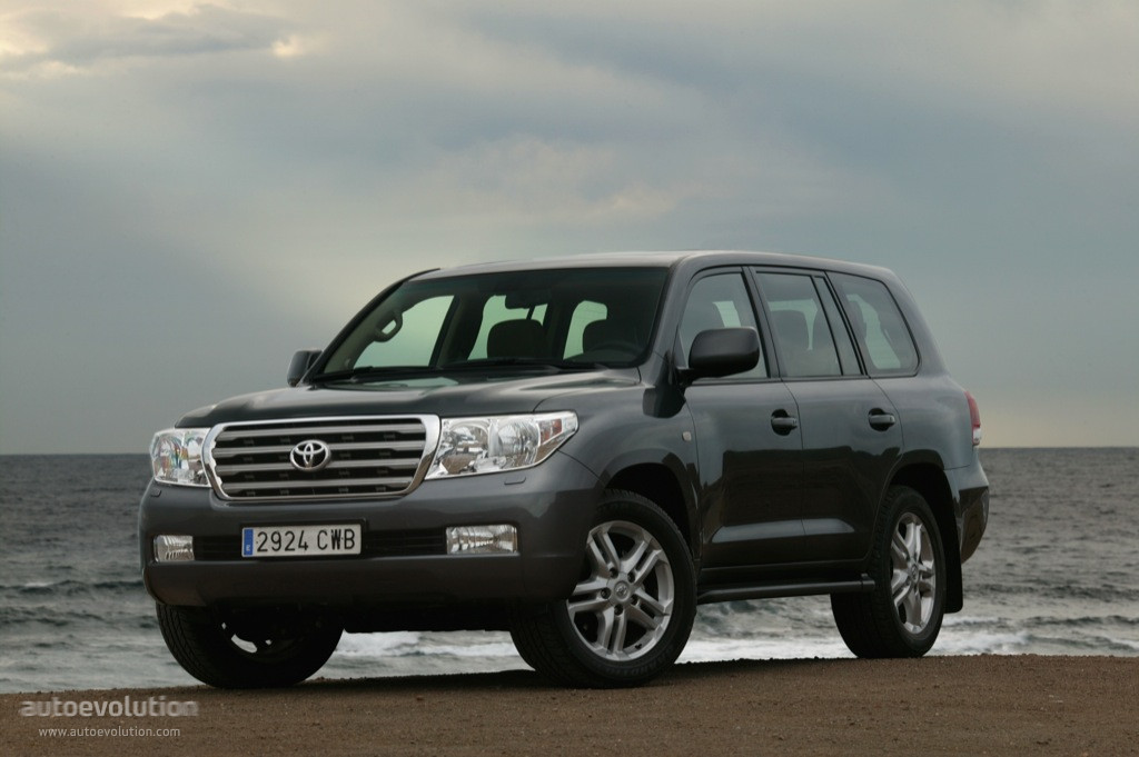 Foto van TOYOTA TOYOTA LAND CRUISER (200 SERIES)
