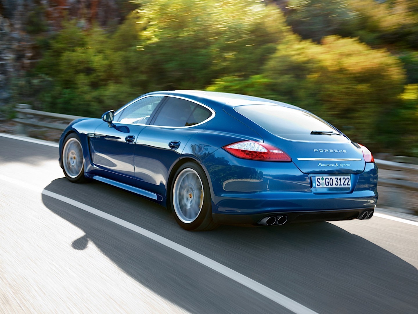 Foto van PORSCHE PANAMERA S HYBRID