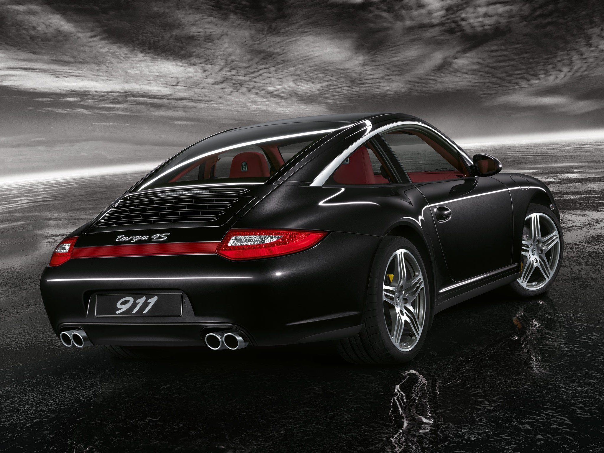 Foto van PORSCHE 911 TARGA 4