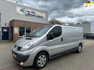 Renault Trafic T29 L2/h1 2.5 Dci 107kw E4 Fap  2011 - voorkant