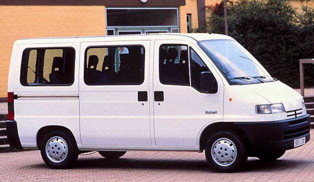 Peugeot Boxer 310cs 2.5d  1998 - voorkant