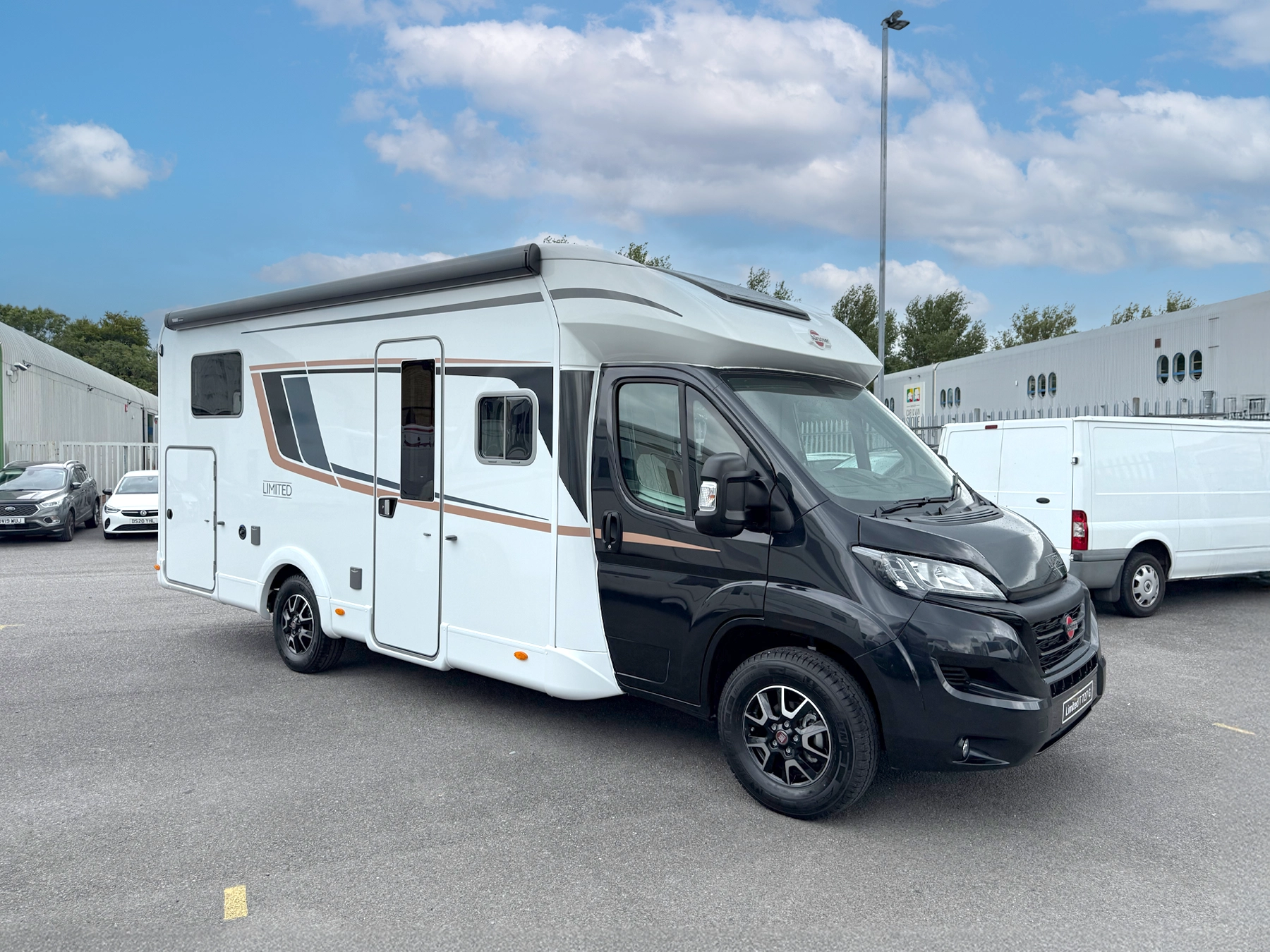 Foto van BUERSTNER BT7265