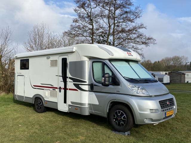 Foto van ADRIA CORAL S 670SL