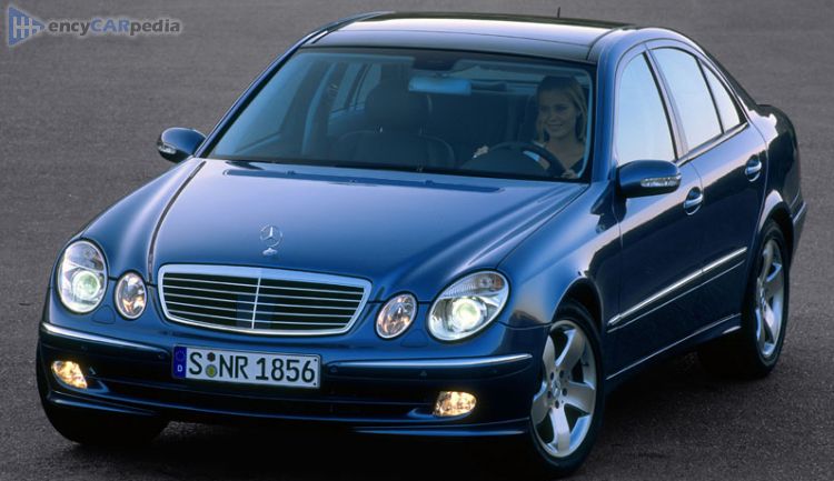 Foto van MERCEDES-BENZ E 240