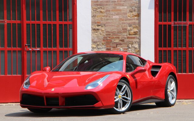 Foto van FERRARI 488