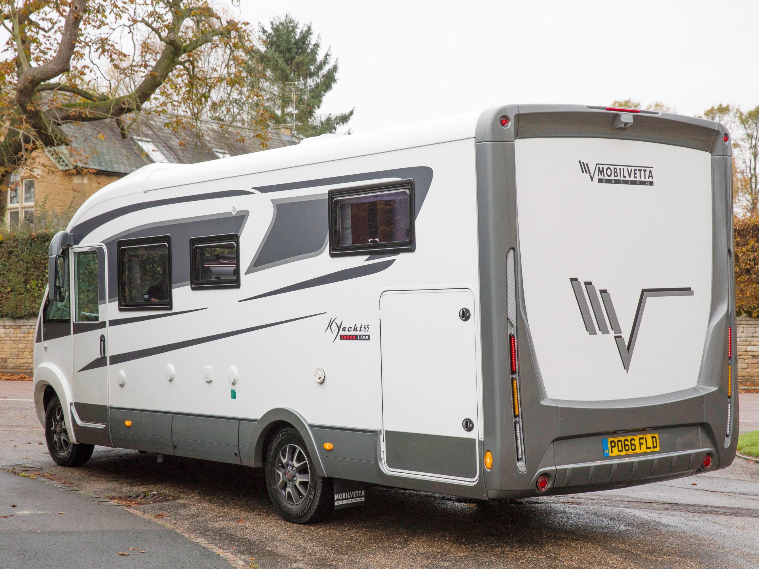 Foto van MOBILVETTA K-YACHT TEKNO LINE 85