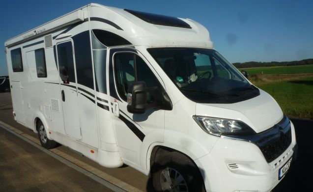 Foto van HYMER T 698 CL
