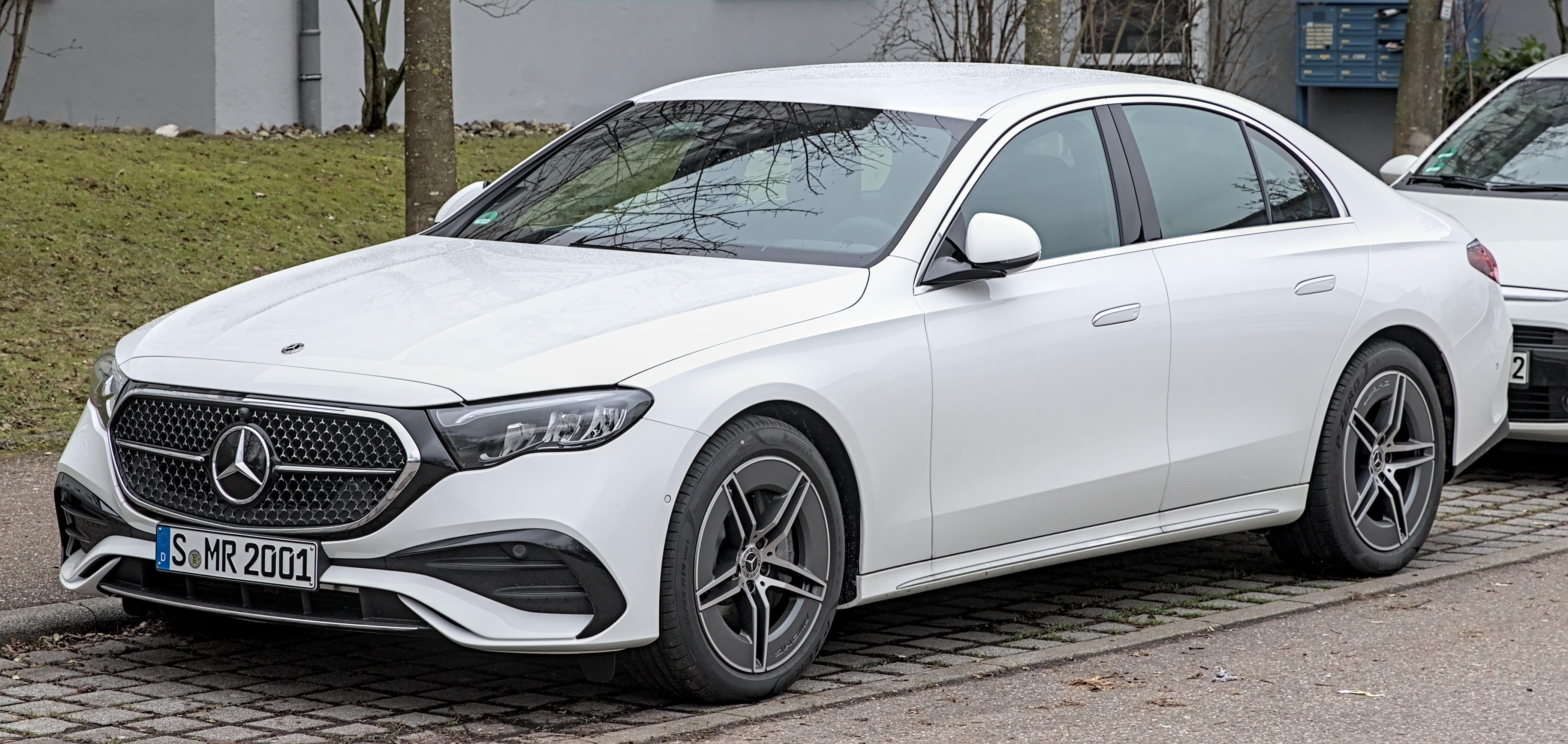 Foto van MERCEDES-BENZ E 230